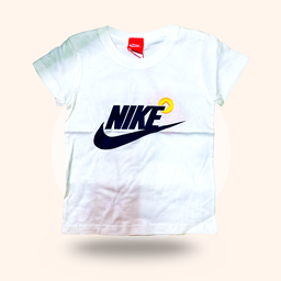NIKE T-SHIRT