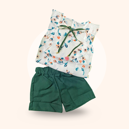 BLOUSE & SHORTS