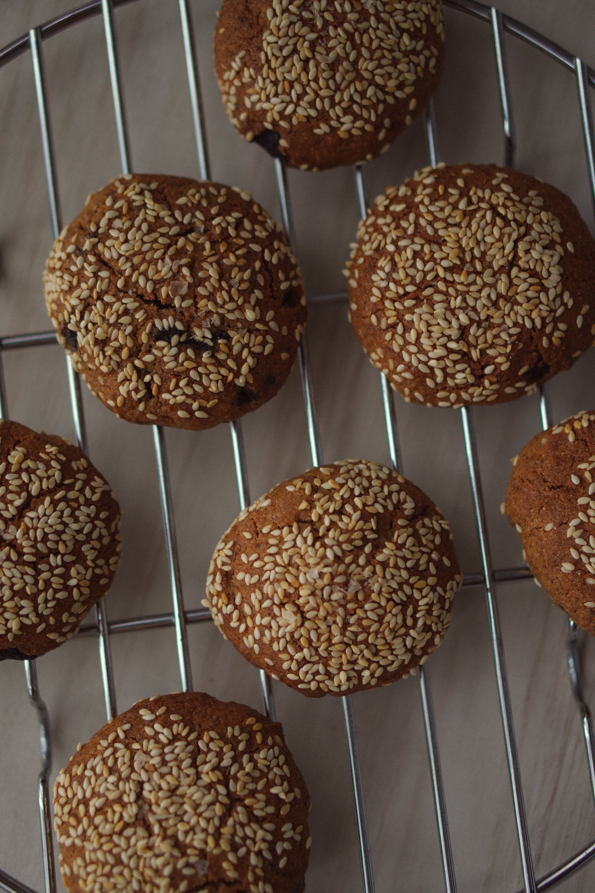 dark choc + rye + white miso_0