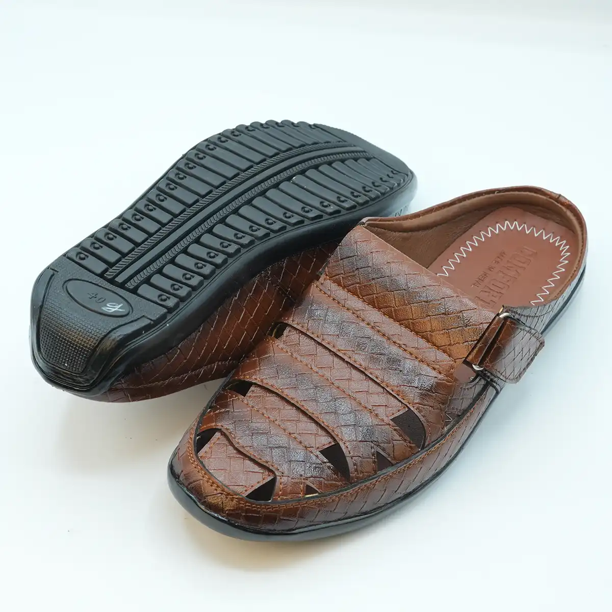 Men’s Brown Closed-Toe Sandals GS57_2