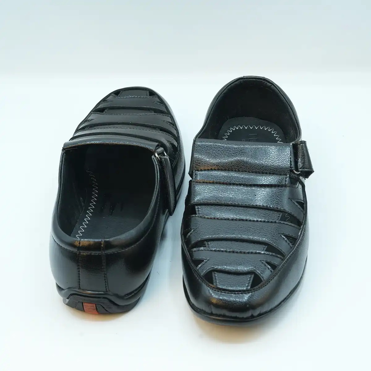 Men’s Black Closed-Toe Sandals GS58_3