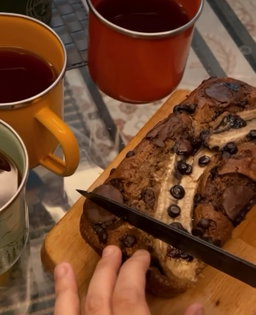 Banana Loaf with Chocolate Chunks