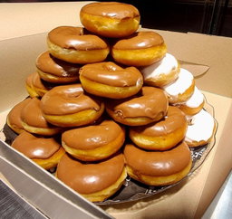 Donut (MOQ 10)