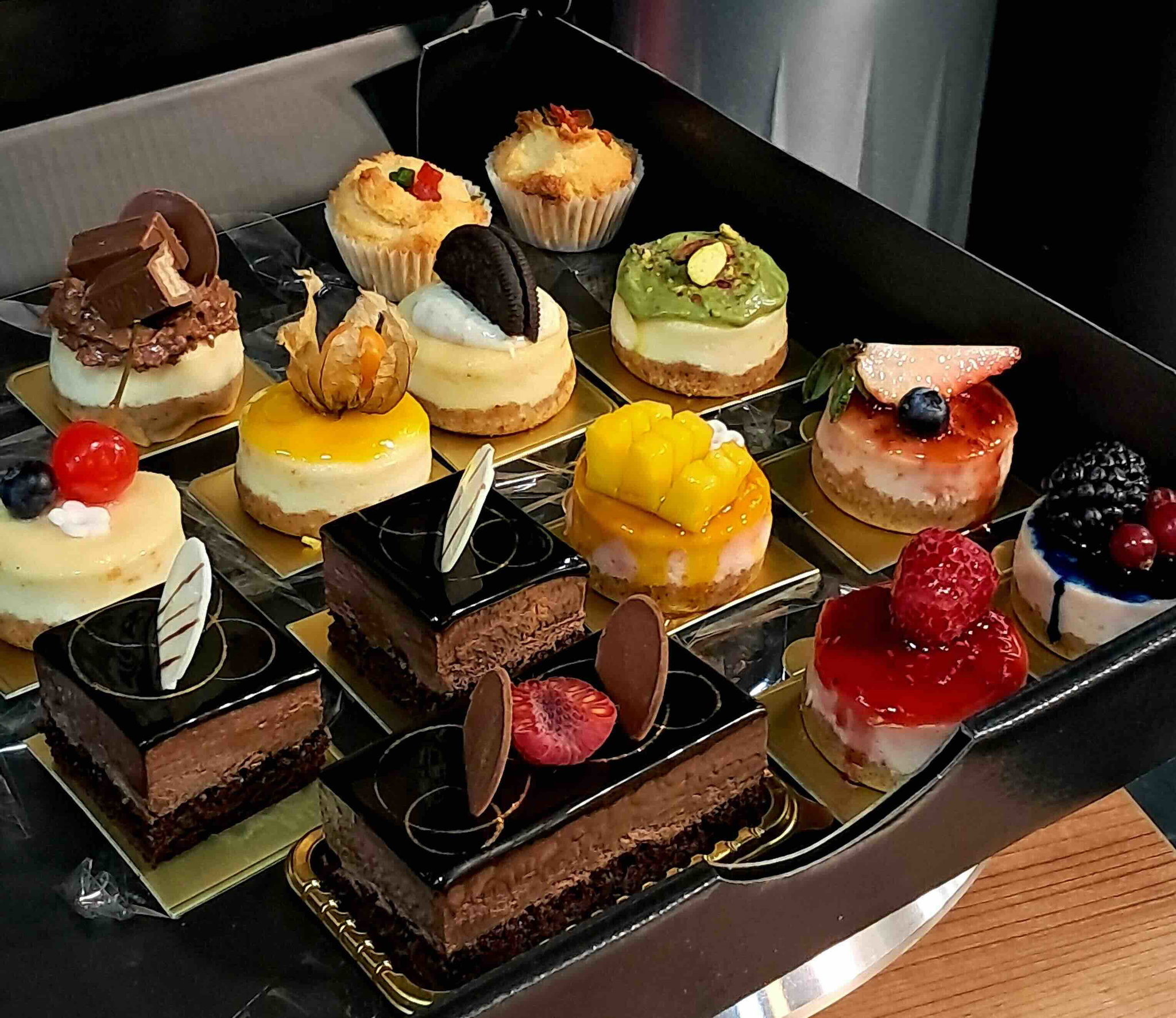 Mini Cakes (M0Q 10)_0