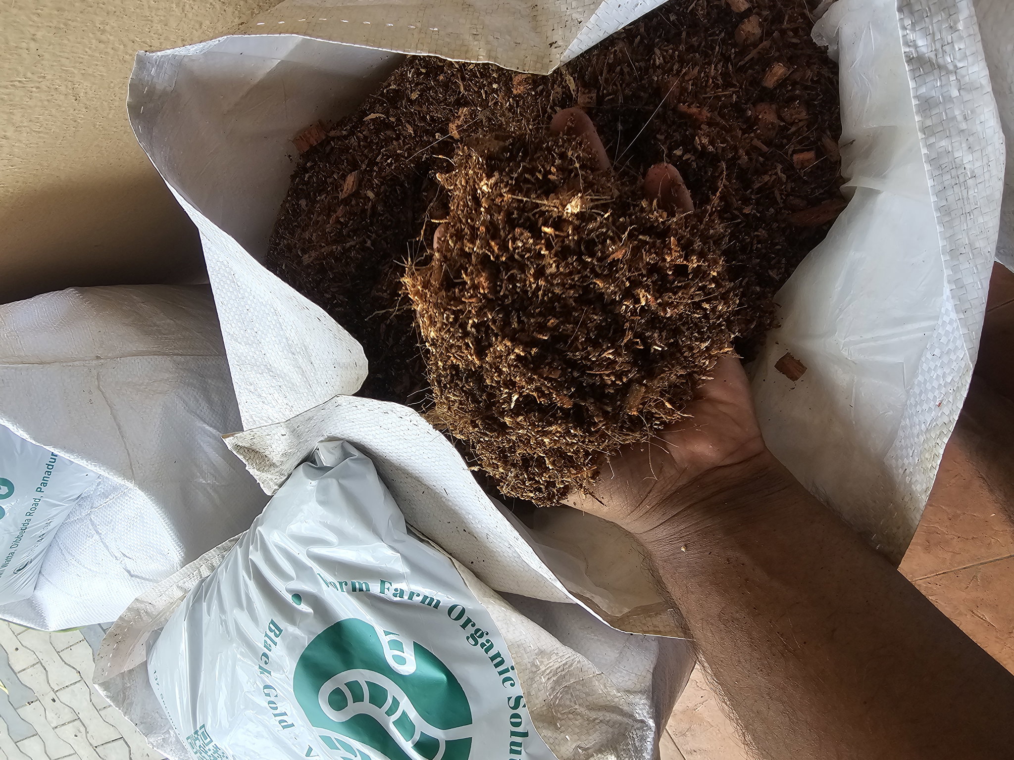 Grow Bag Mixture | 25 KG / 50 KG rice bag equivalent (වගා මාධ්‍ය)_2