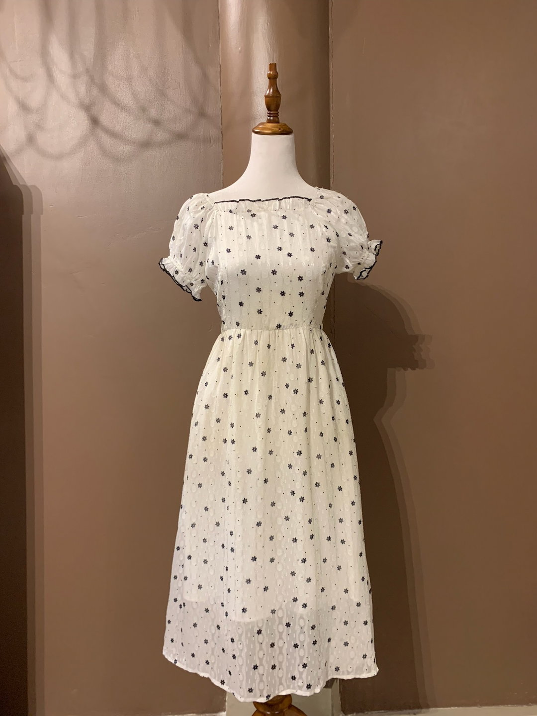 DRE-WHT-S-0049