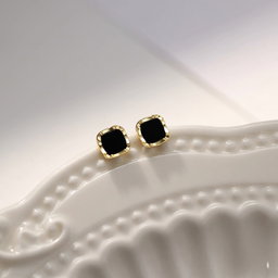 High-end ear bone studs