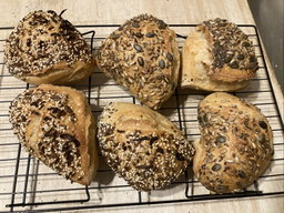 Sourdough Rustic Rolls לחמניות מחמצת כפריות