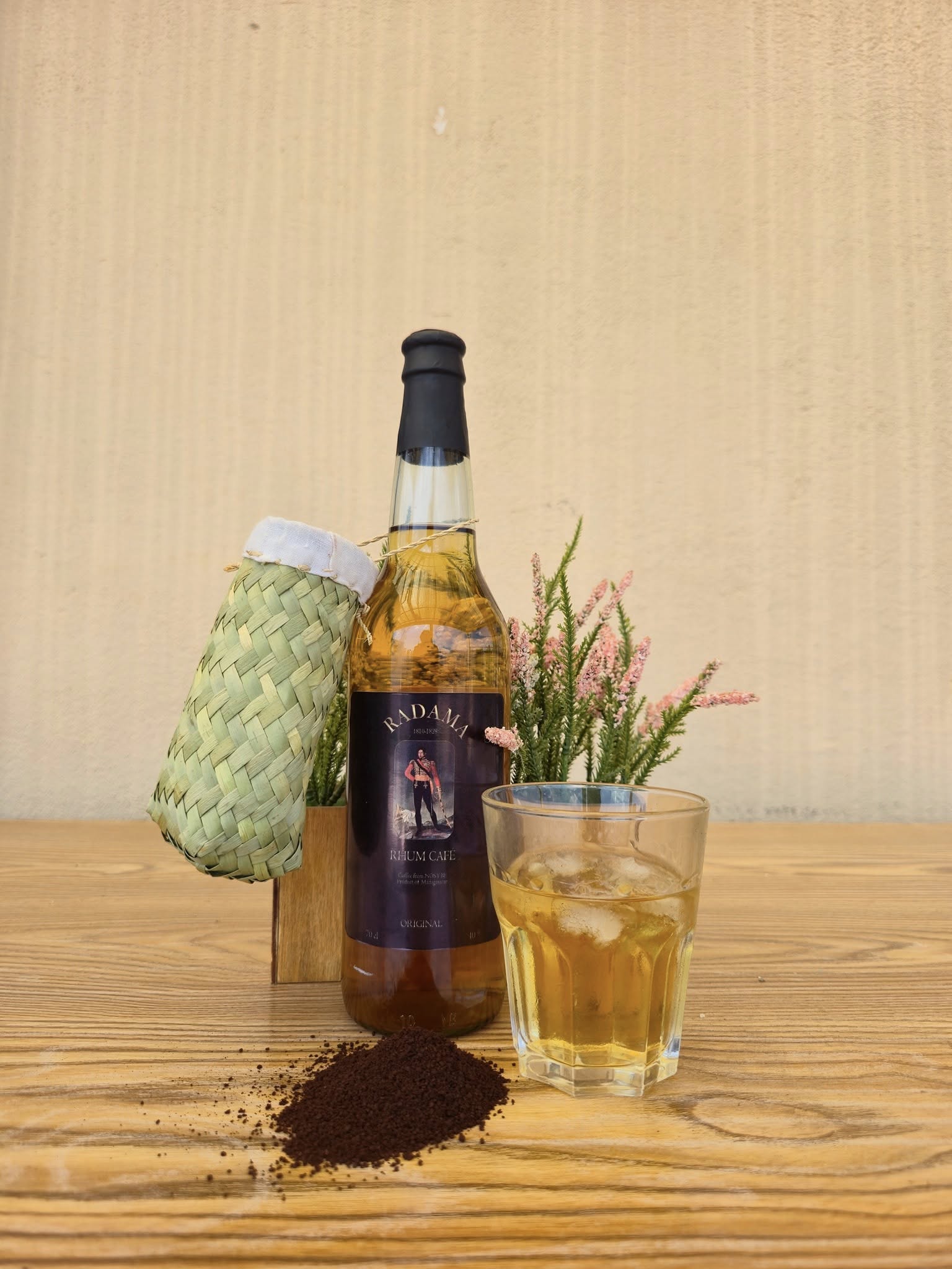 Rhum traditionnel RADAMA - CAFÉ de Nosy Be - 70 CL - 40°_0