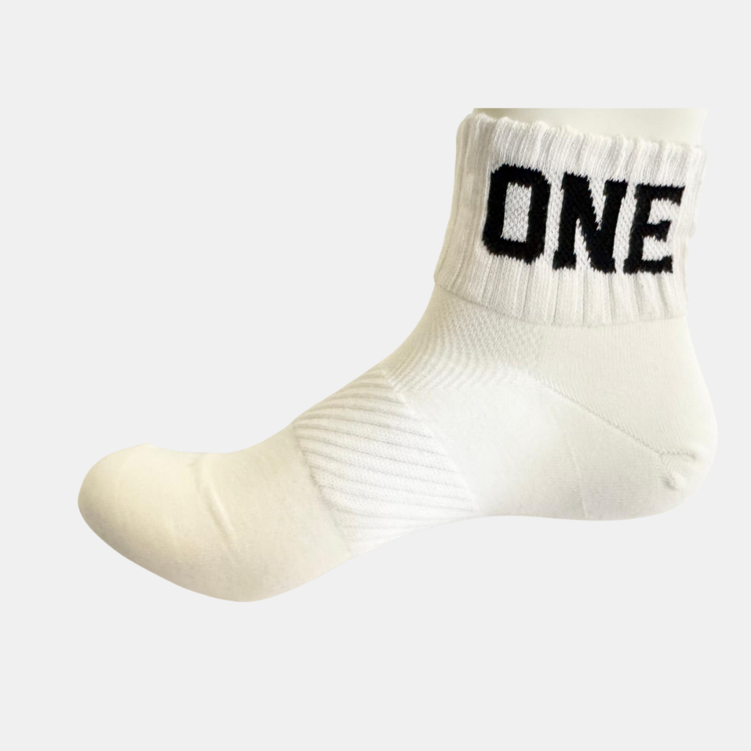 [10005] - 3 Pairs Men's Cotton Blend Crew Socks – Breathable, Embroidered Details & Everyday Comfort _4