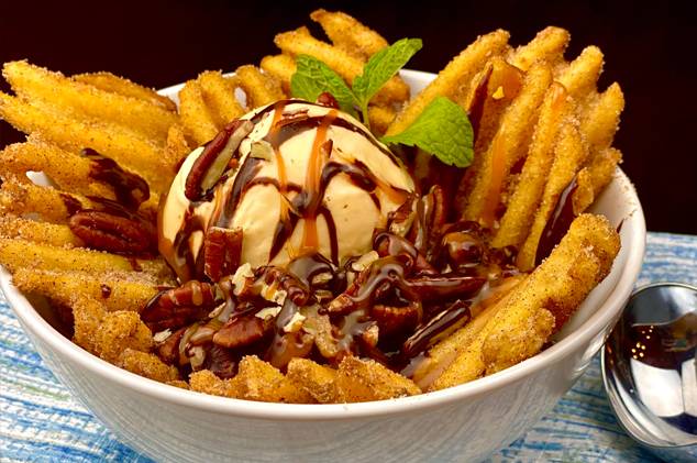 Papas con helado de vainilla