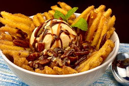 Papas con helado de vainilla