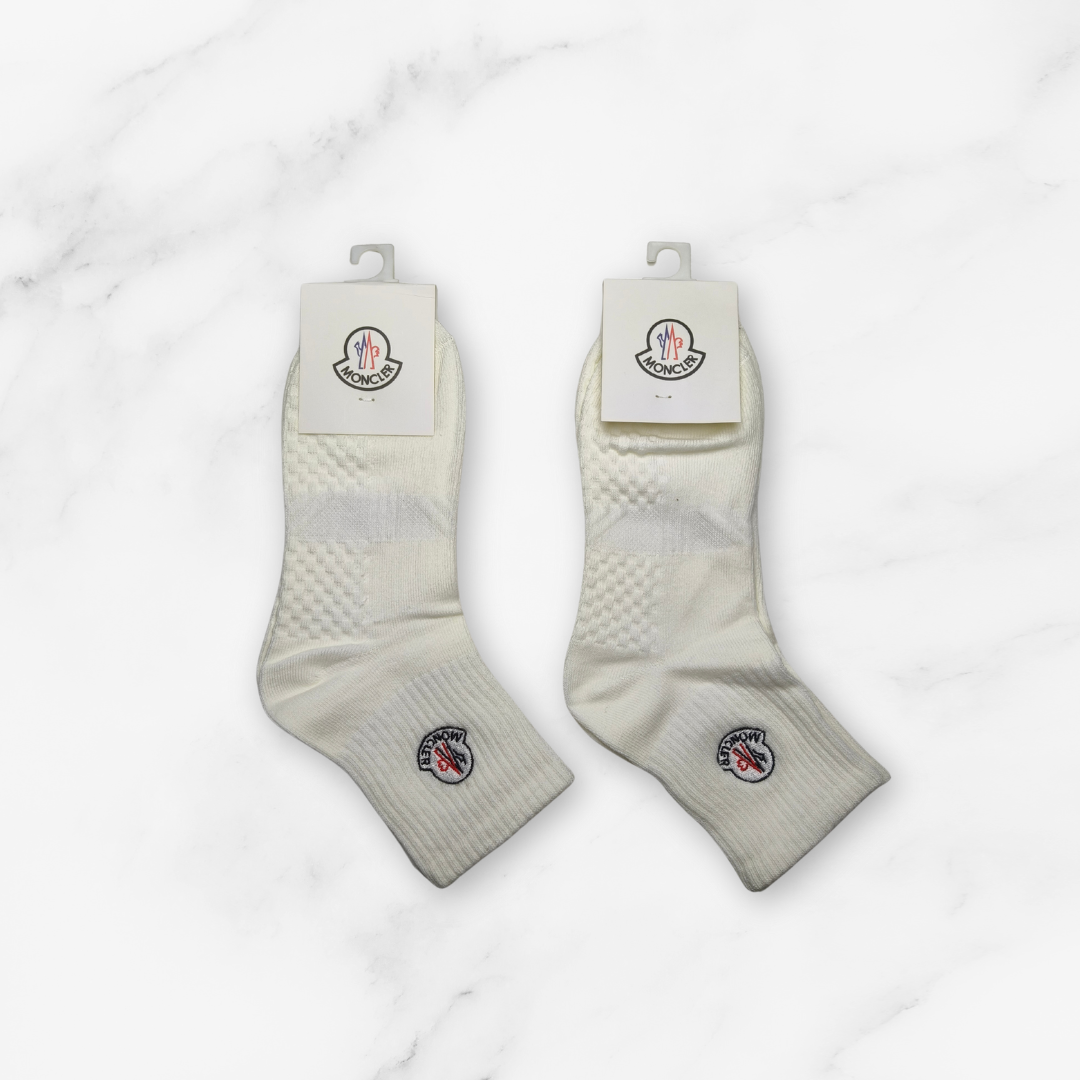 [10185] - 2 Pairs Men’s Cotton Crew Socks – Antibacterial, Breathable & Minimal _1