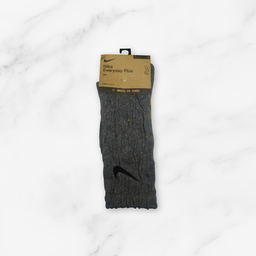[10169] - 1 Pair Women’s Slouch Socks – Breathable, Sweat-Absorbing & Minimal 