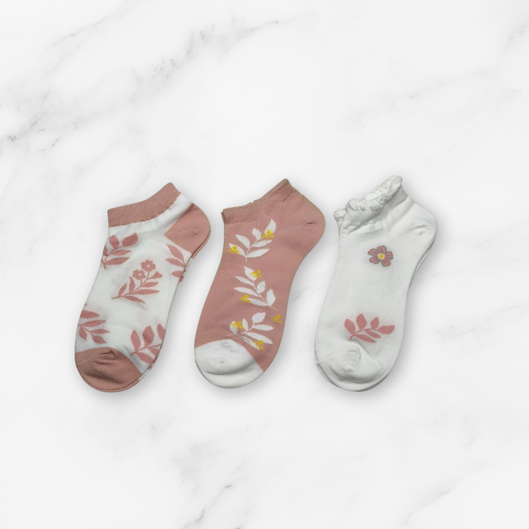 [10155] - 3 Pairs Women’s Cotton Blend Low-Cut Ankle Socks – Breathable Floral/Shape Motifs _9