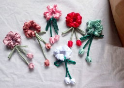 Wholesale Tulip Flower Scrunchie