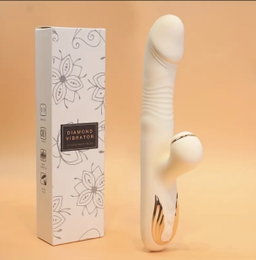 DILDO VIBRATORIO MÁS SUCCIÓN DE CLITORIS 