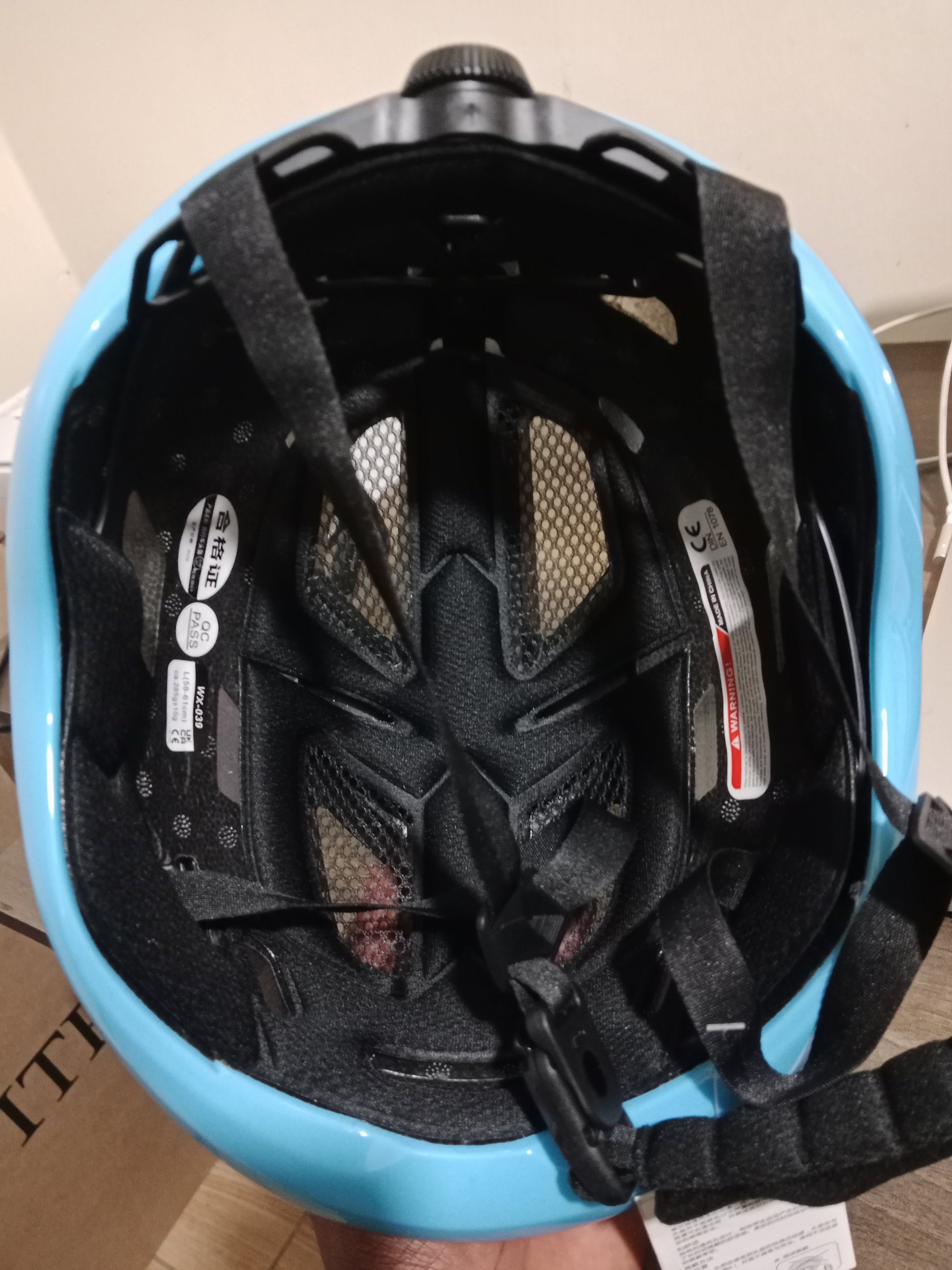 DEVIATE Aero-Vent Cycling Helmet – Style, Comfort, and Protection Fused_3