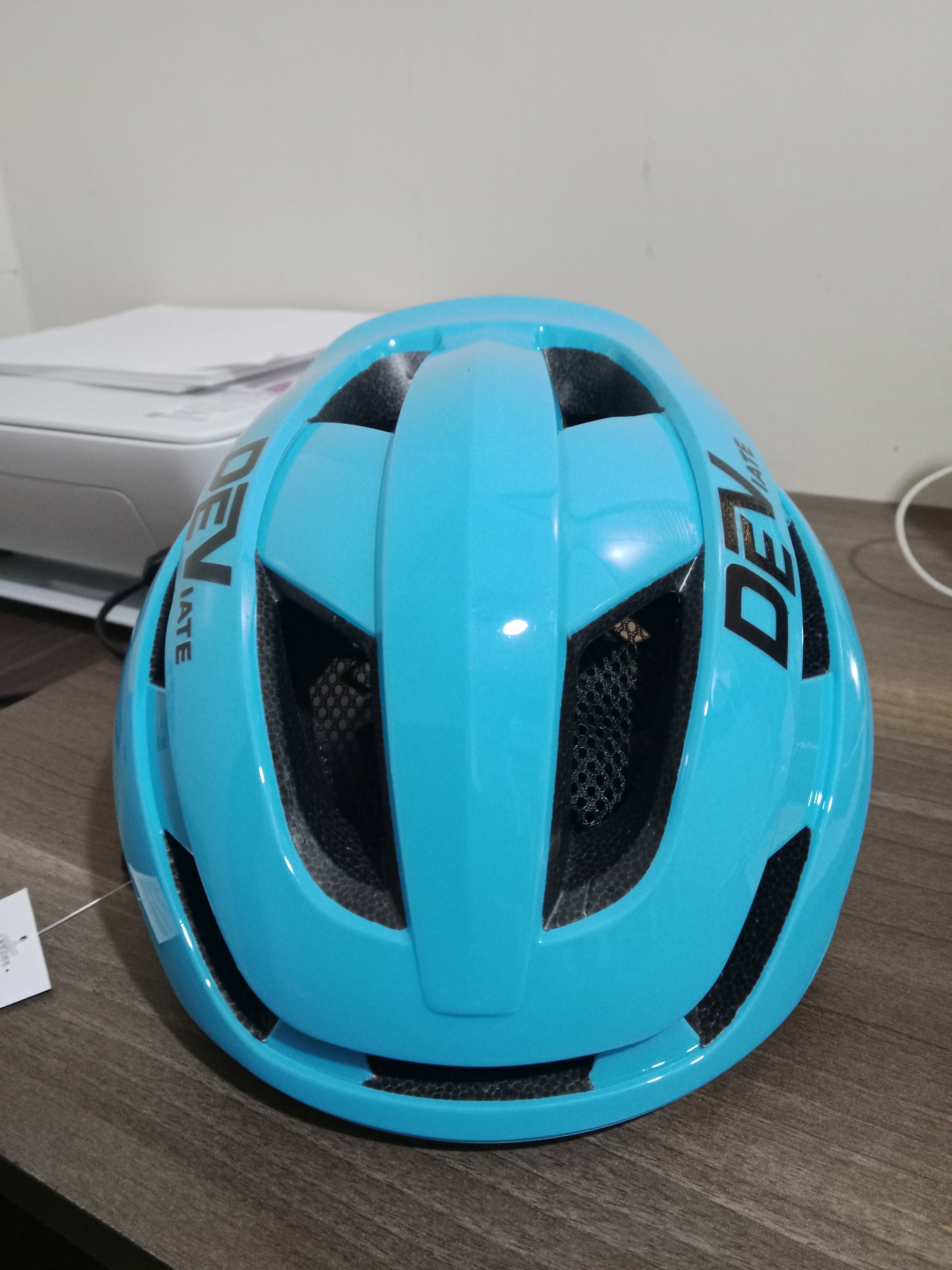 DEVIATE Aero-Vent Cycling Helmet – Style, Comfort, and Protection Fused_1