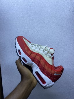 NIKE AIR MAX 95