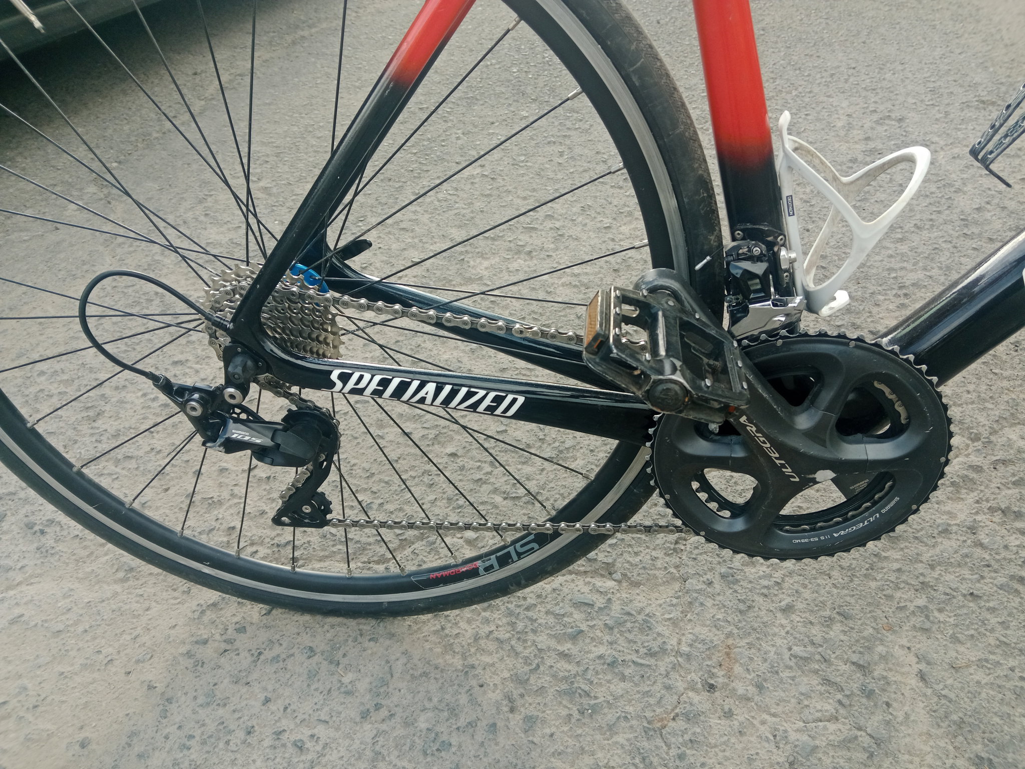 Specialized Performance Road Bike with S-Works & Shimano Ultegra_6