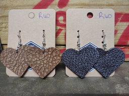 Dangle earrings 