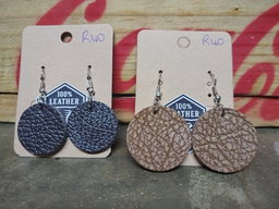 Dangle earrings 