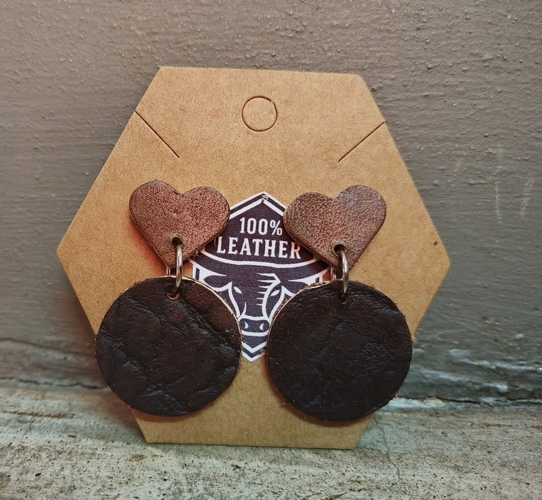 Dangle earrings