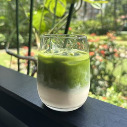 🍵 Classic Matcha Latte