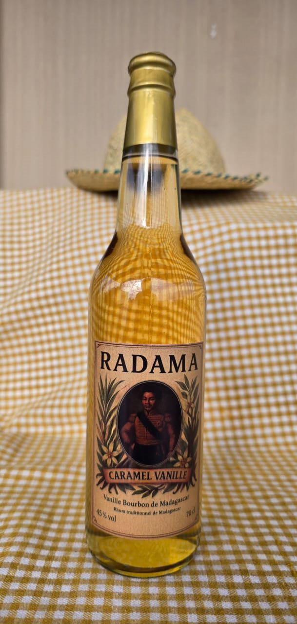 Rhum traditionnel RADAMA - Caramel-Vanille de Nosy be - 70 cl - 45°_1