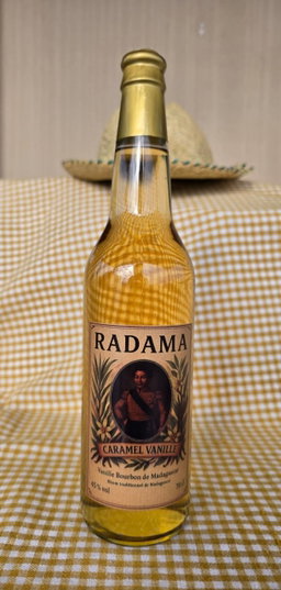 Rhum traditionnel RADAMA - Caramel-Vanille de Nosy be - 70 cl - 45°