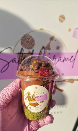 Dubai Chocolate Strawberry Cup