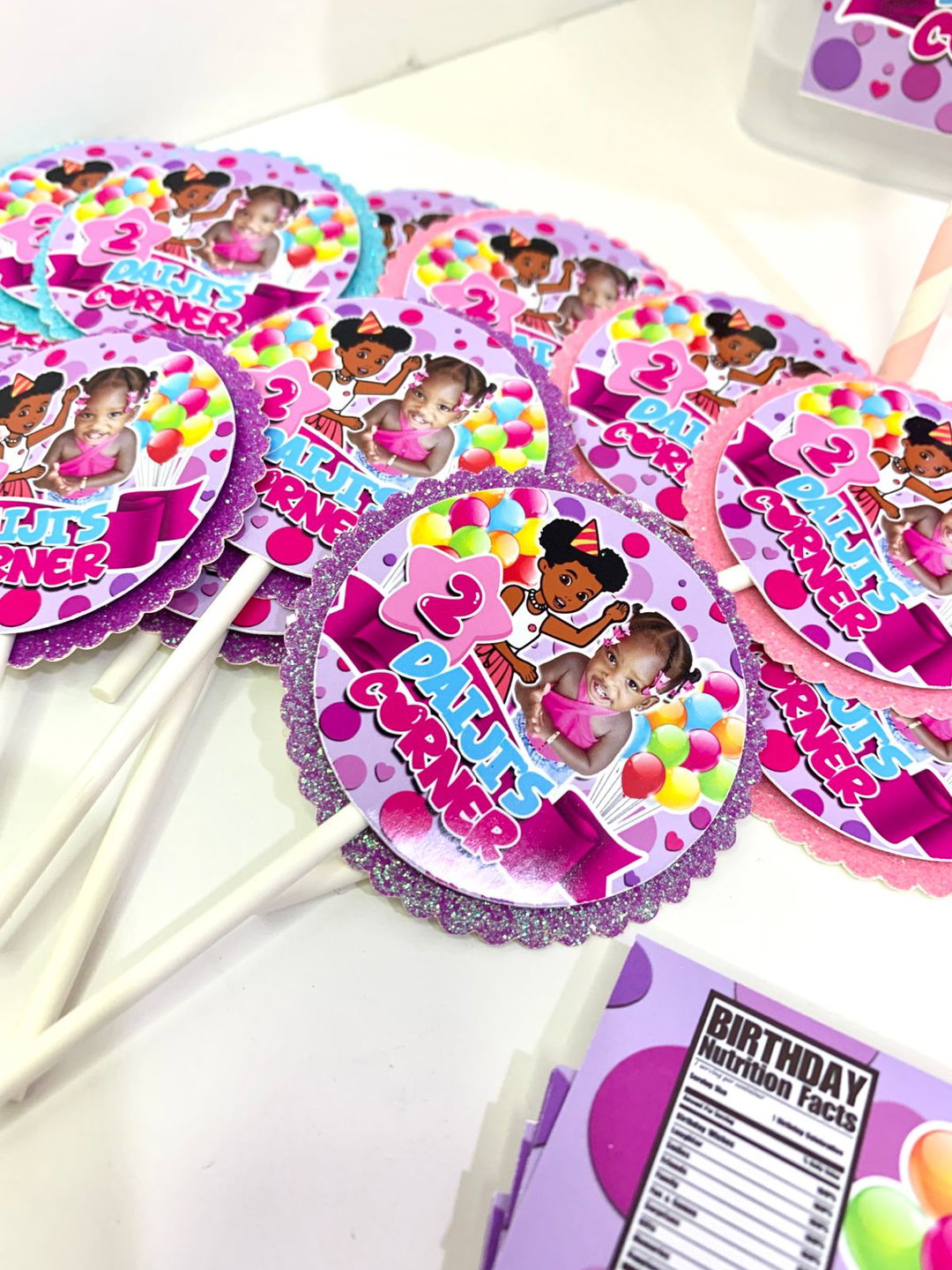 CUPCAKE TOPPERS 
