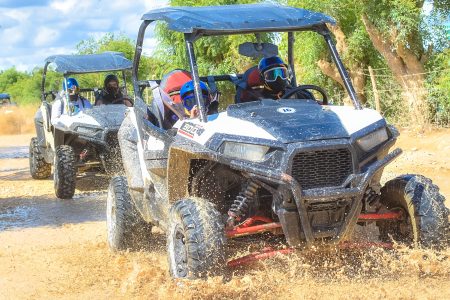Polaris tours and Macao beach_0