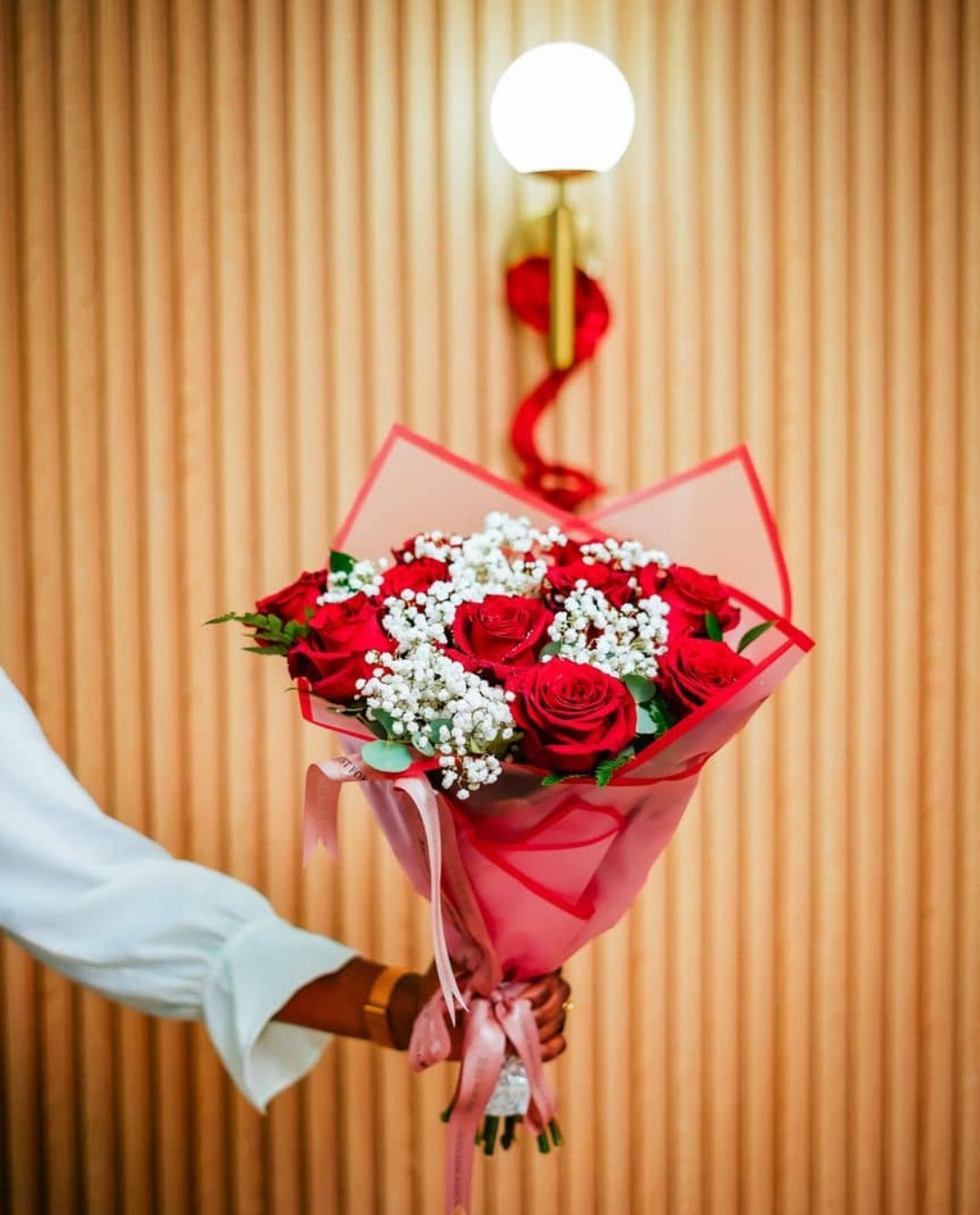 Bouquet garni de 10 roses rouges _0
