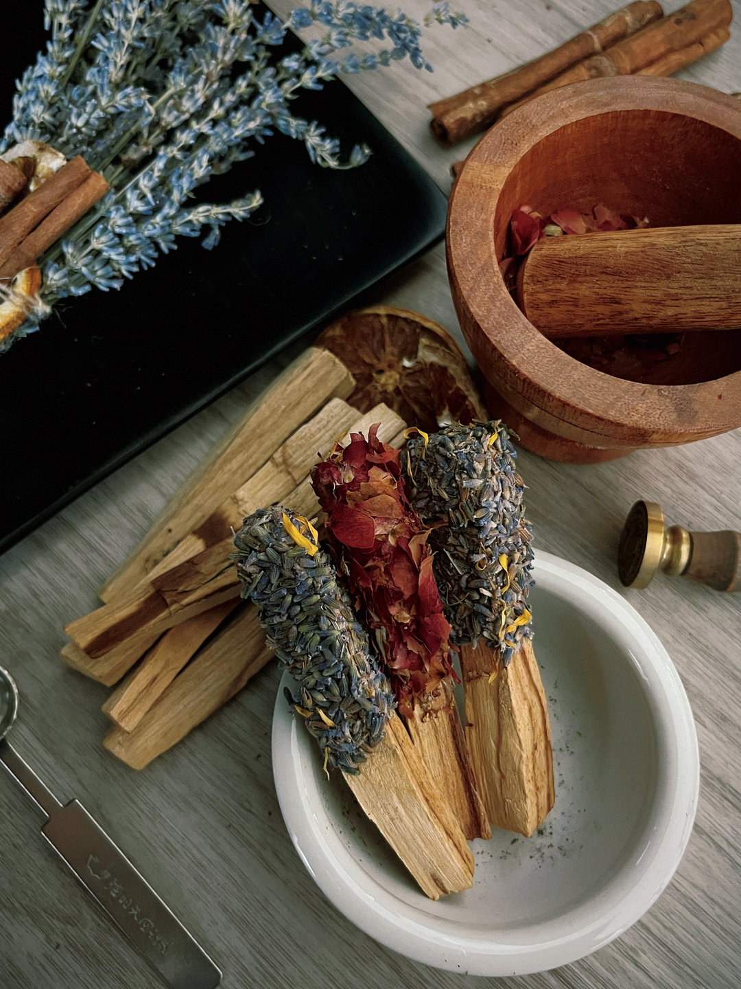 Palo Santo Sacred Bloom Box