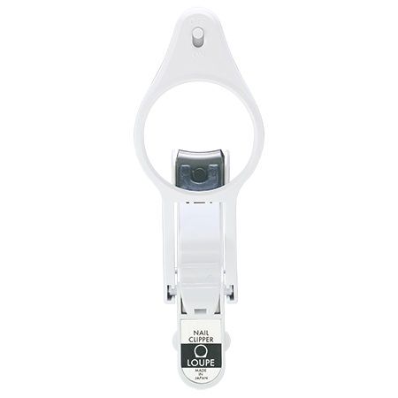 KAI LED Magnifying Glass Nail Clippers_3
