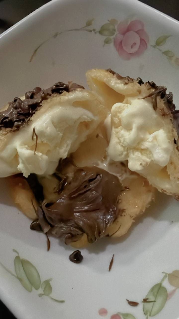 DEEP FRIED ICE CREAM_1