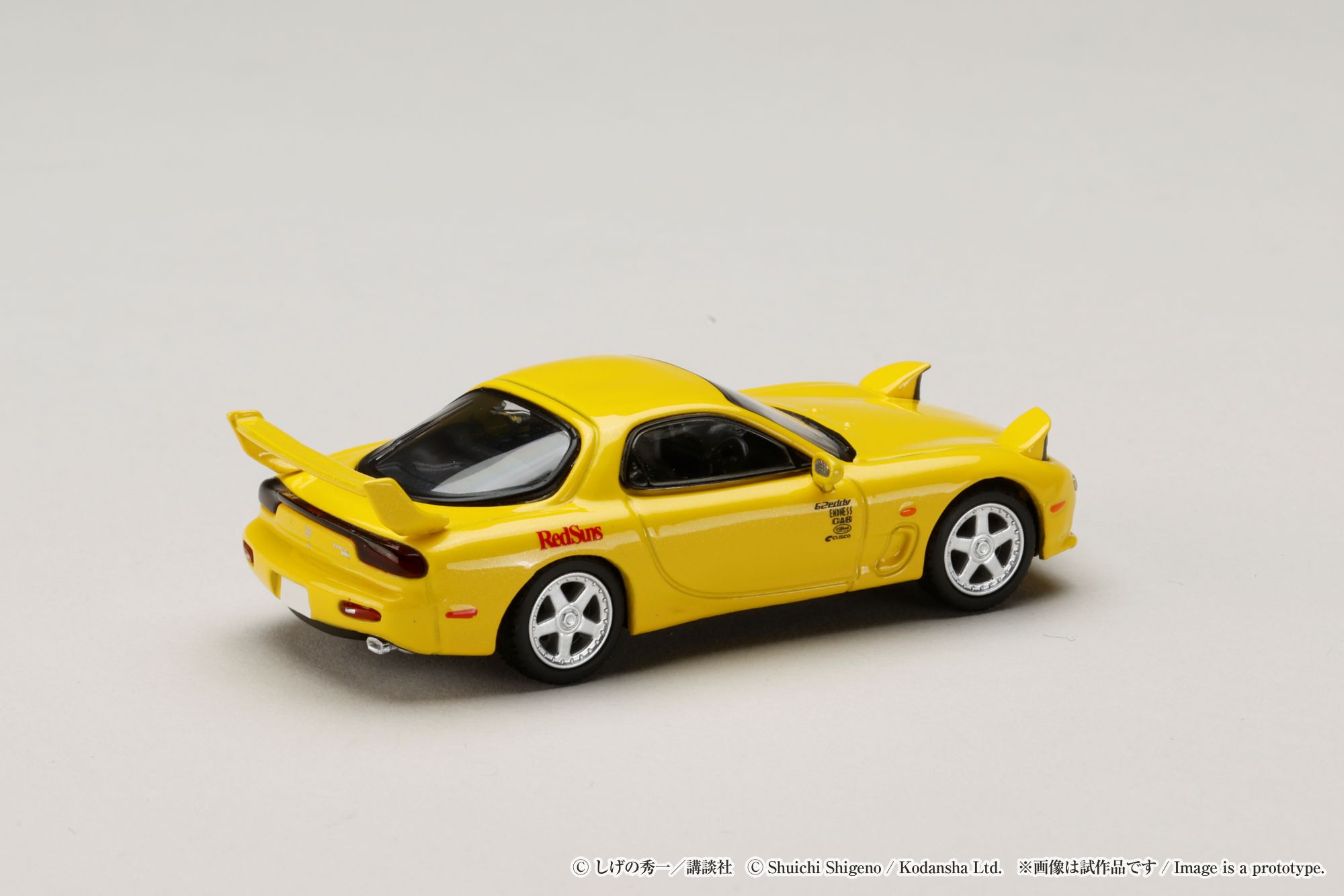 HOBBY JAPAN MODEL 1/64 MAZDA RX-7 (FD3S) RED SUNS / INITIAL-D KEISUKE TAKAHASHI VS TAKUMI FUJIWARA_4