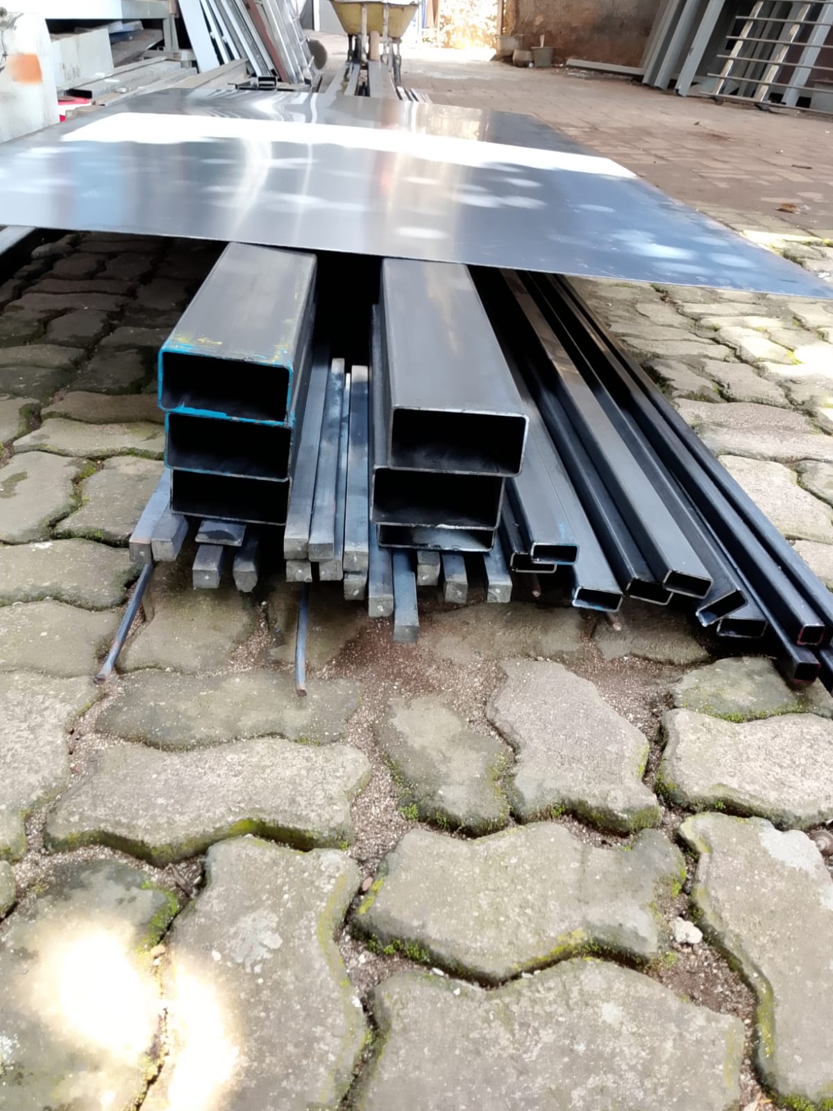 Hollow Besi 50x100_2