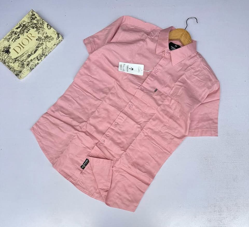 Shirt short sleeved