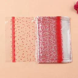 Bolsa de celofán diseño corazones. 