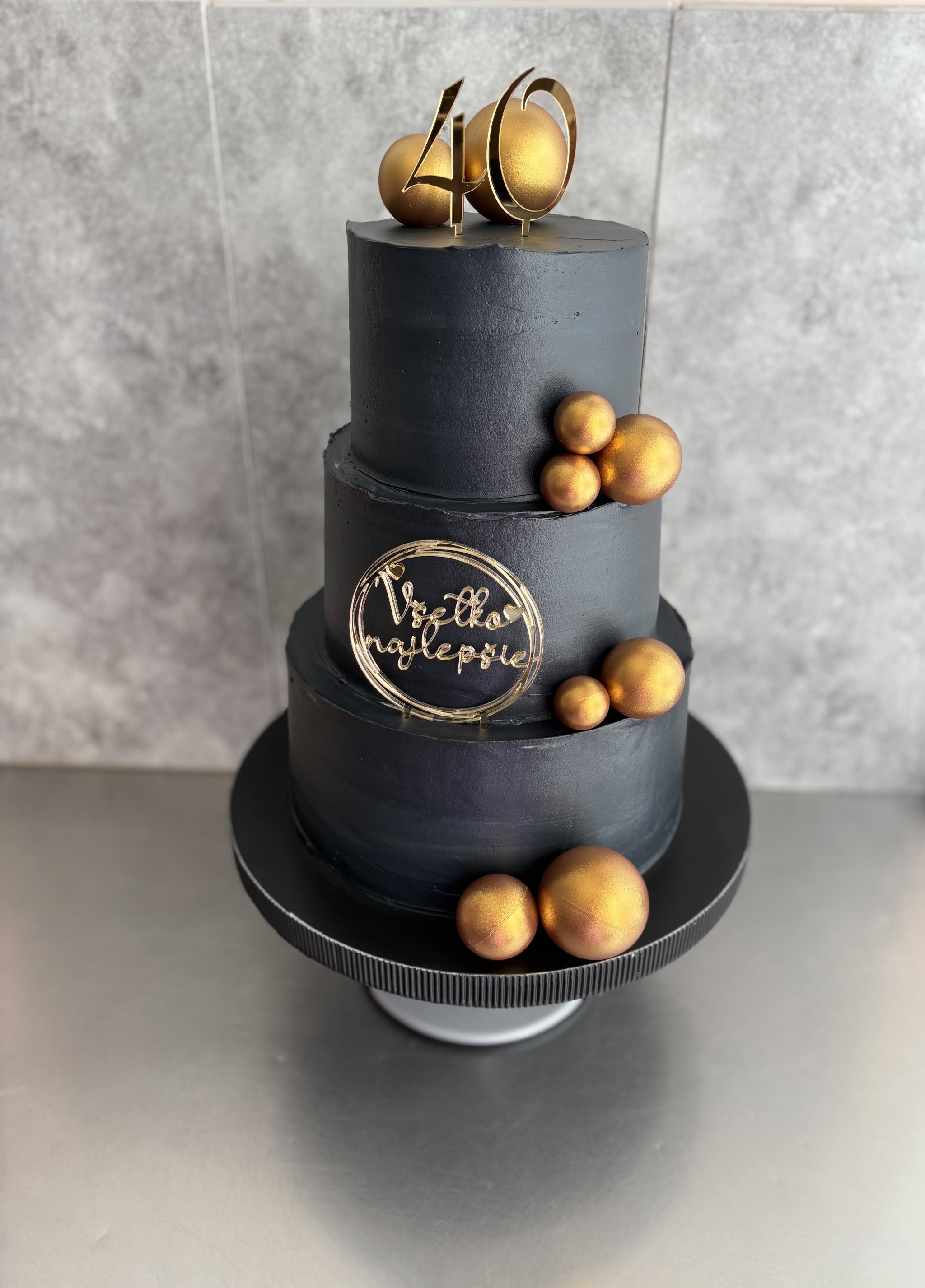 TORTA podľa vlastného výberu - 3.poschodová (od 50 porcií)_0