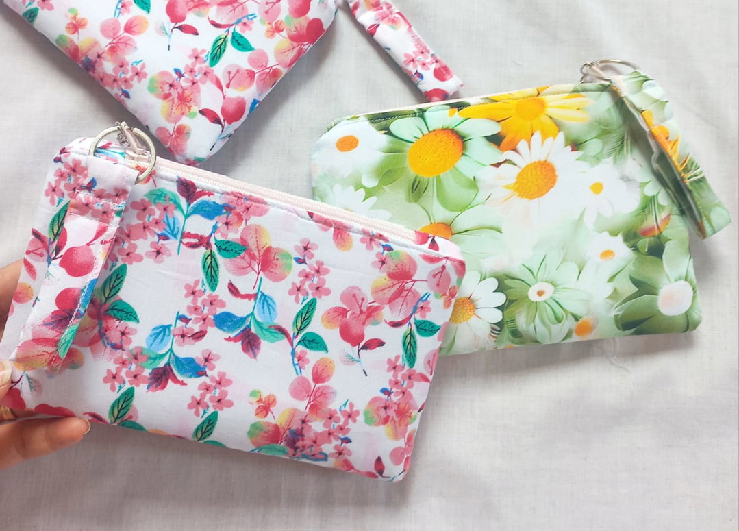 🩷 Designed Cotton Pouch
