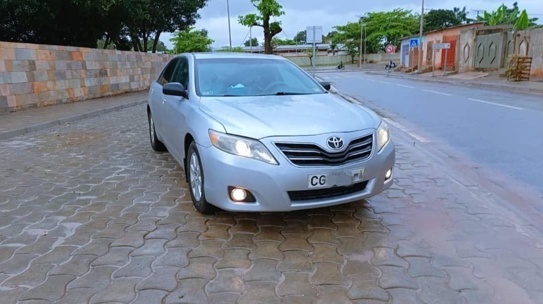TOYOTA CAMRY XLE_0