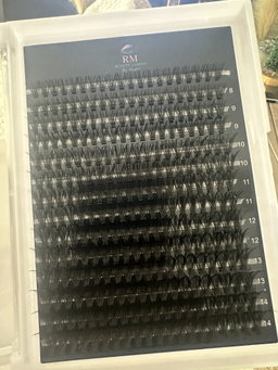 Cluster lashes Volume 