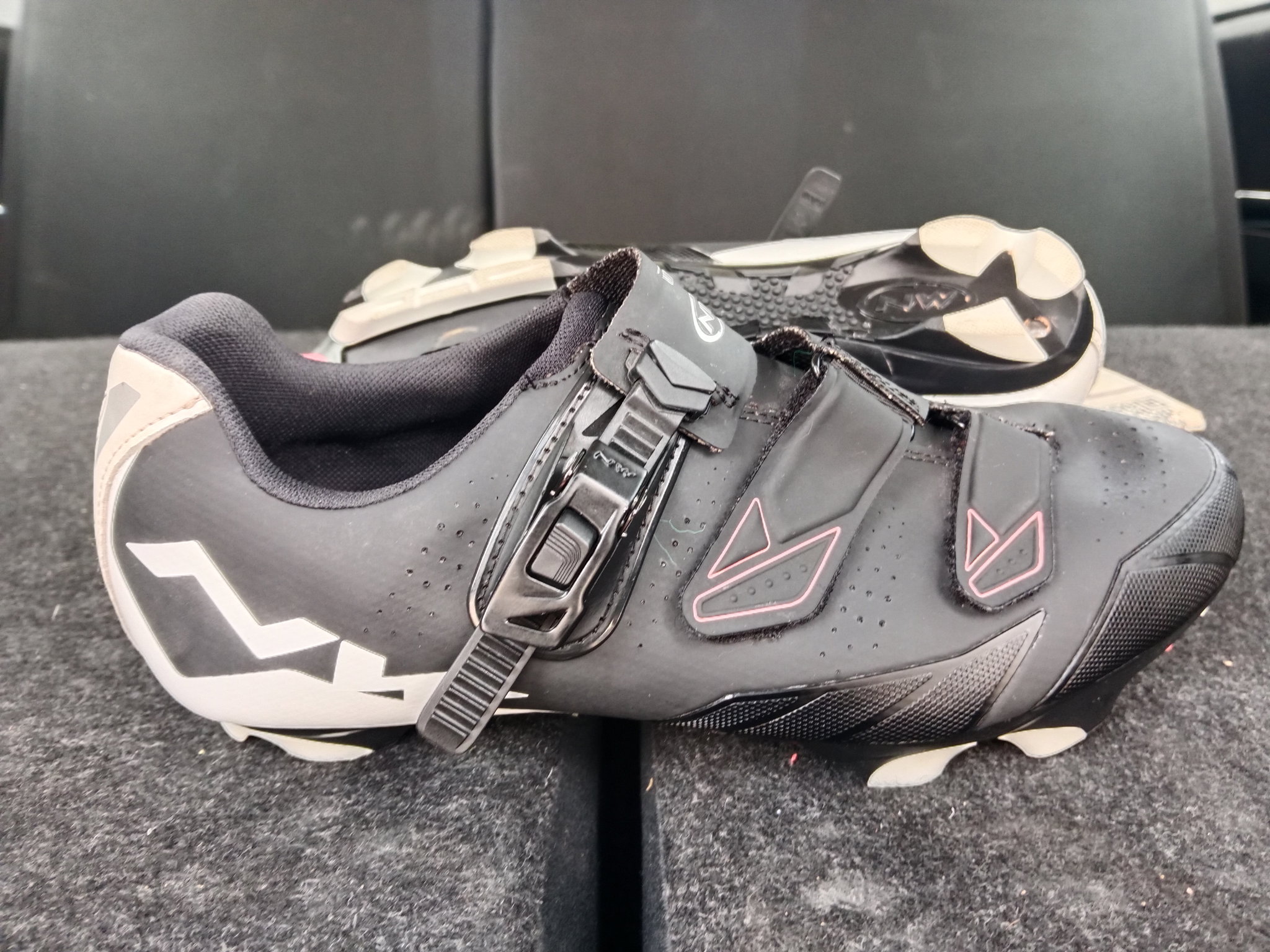 Northwave (NW) Women's Specific MTB Shoes_0