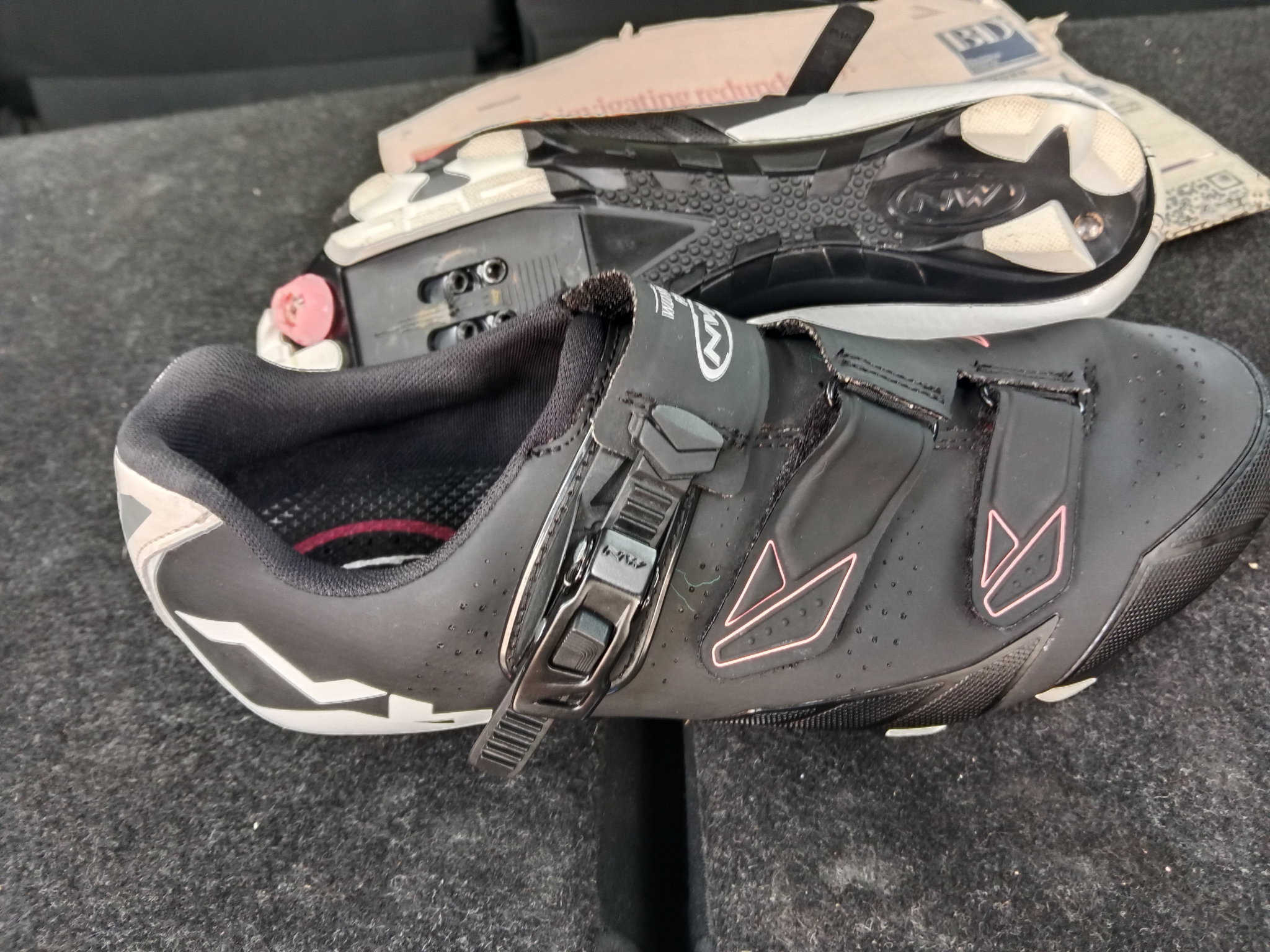 Northwave (NW) Women's Specific MTB Shoes_2