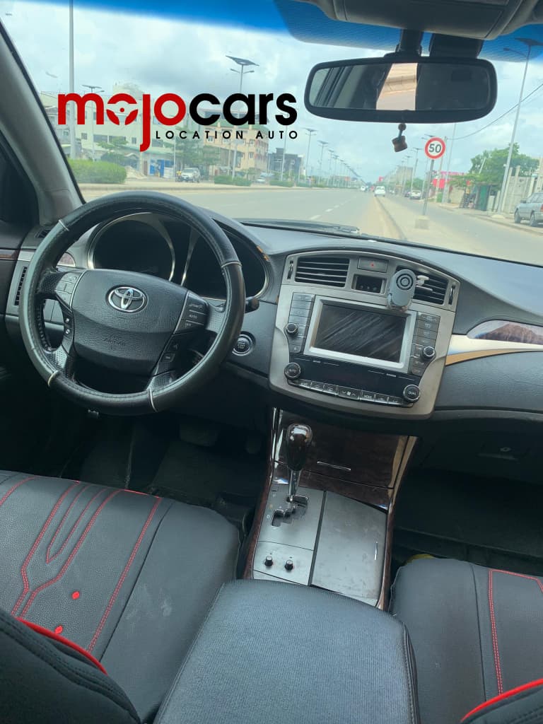 TOYOTA AVALON 2012_3