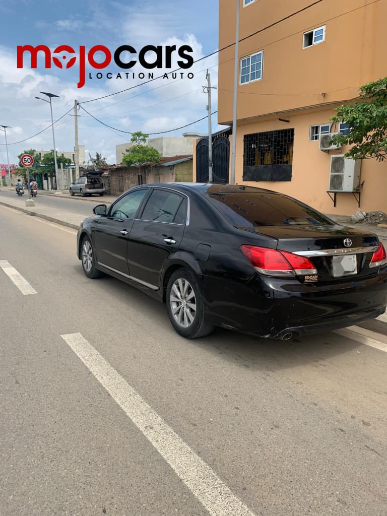 TOYOTA AVALON 2012